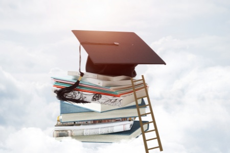 填报志愿慎入！2021-2025本科黄牌专业：这些专业连续 “亮灯”，艺术生尤其要注意